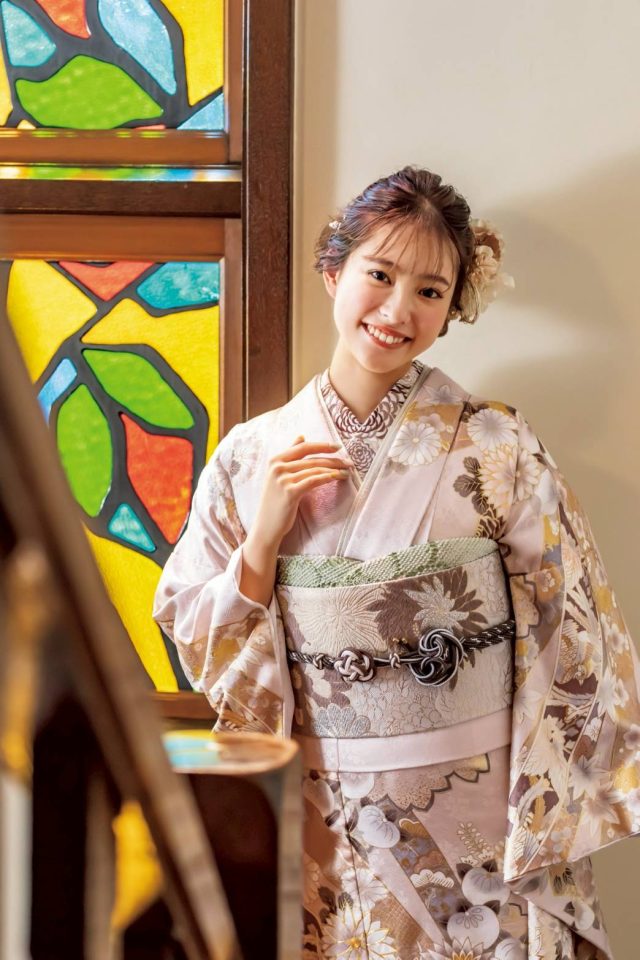 低身長振袖レンタル、くすみカラー