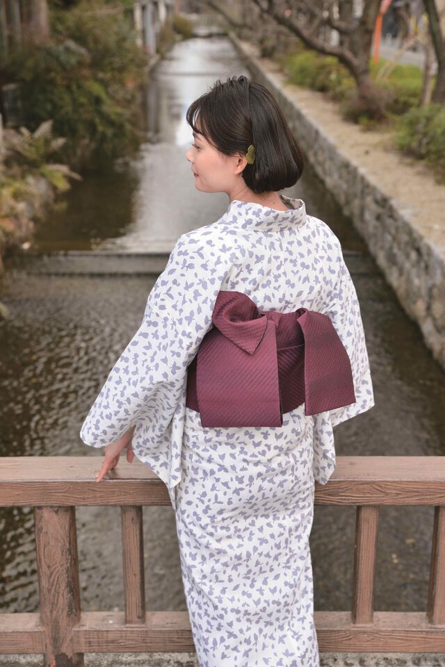 浴衣用帯後ろ姿、結び方