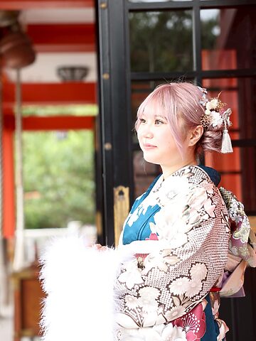 苫小牧振袖レンタル、シニヨン、苫小牧樽前山神社ロケ撮影