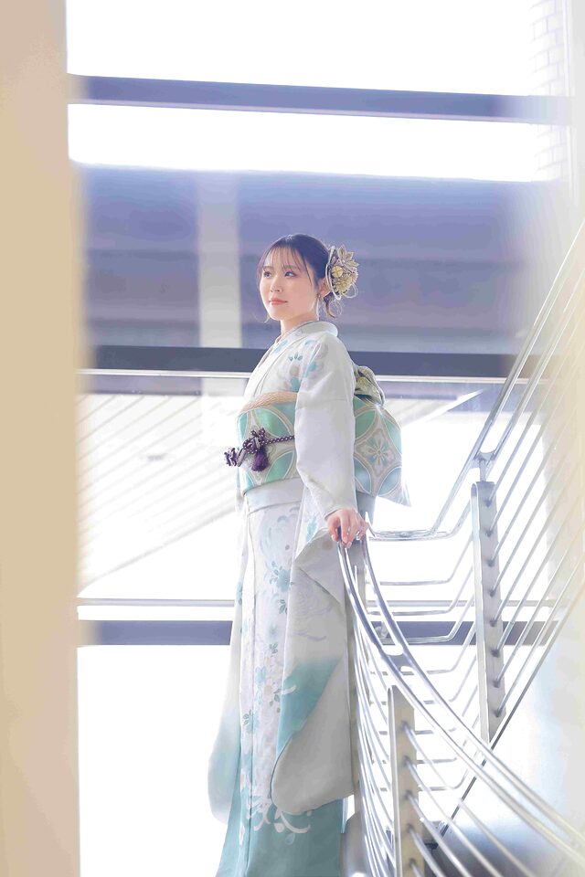 苫小牧振袖レンタル、全身写真
